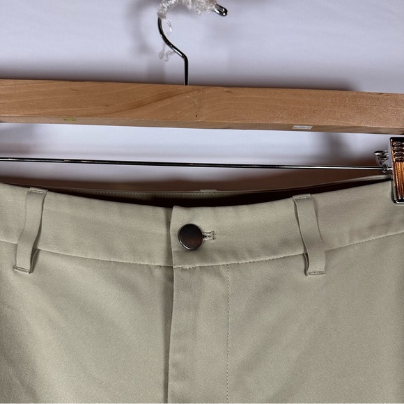 Lululemon ABC Pants - Picture 3 of 6